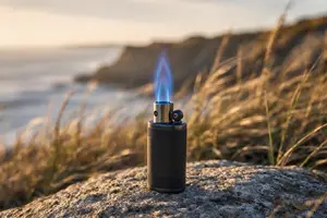 Lee más sobre el artículo Por qué mi encendedor de gas no enciende con viento (y cómo elegir uno que sí)